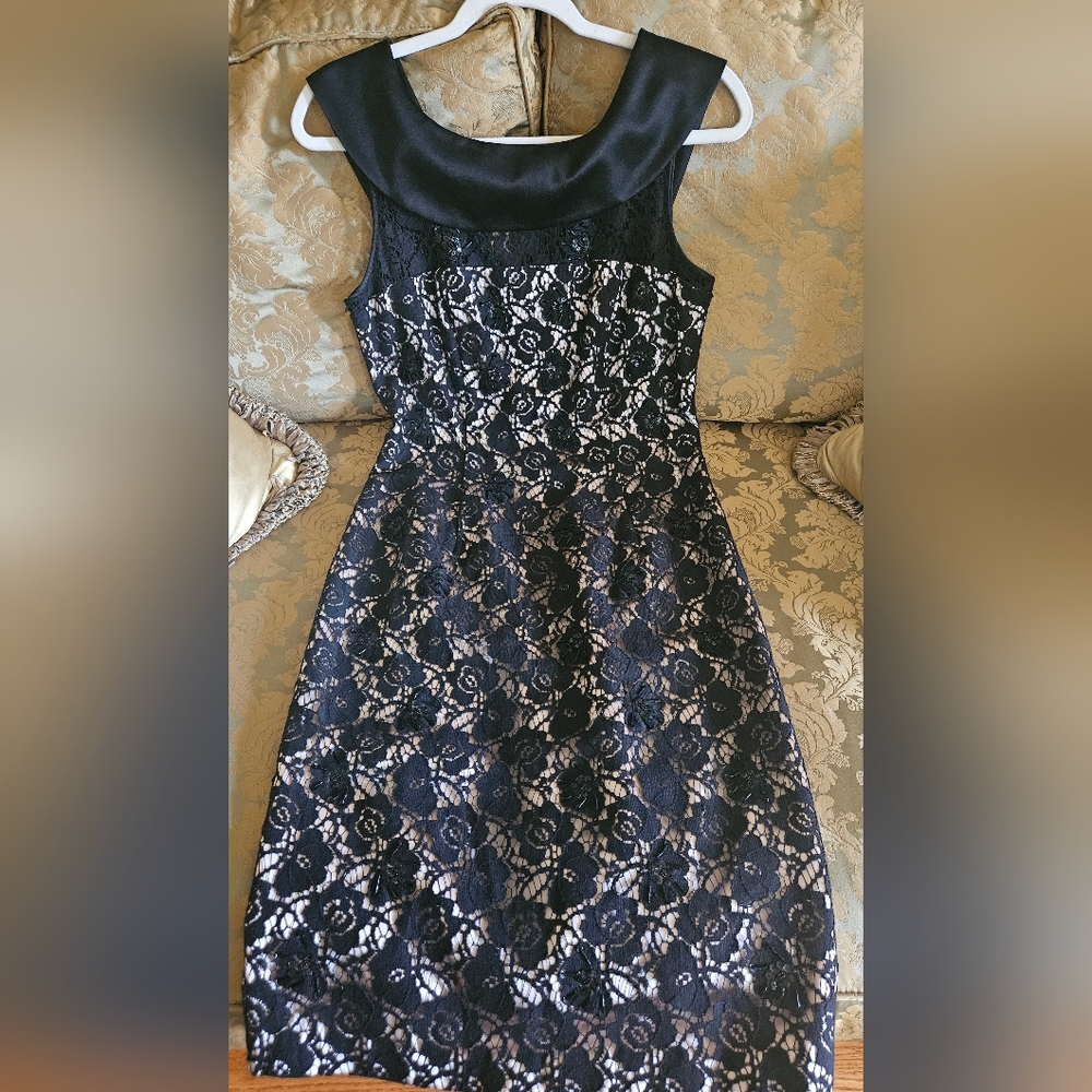 NWOT US Boutique black/nude cocktail lace knee length dress